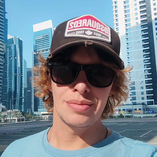 Алексей Новоселов